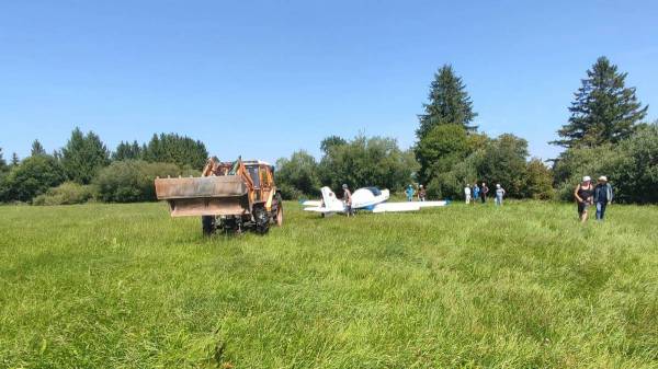 Ultraleichtflugzeug bei Füssen von der Landebahn abgekommen