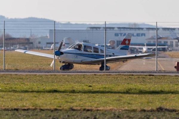 Deutscher Schrauben-Gigant Würth bangt: Wichtigem Grenz-Flughafen droht der Kollaps