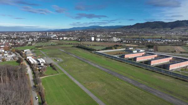 Bürgerentscheid zum Flugplatz