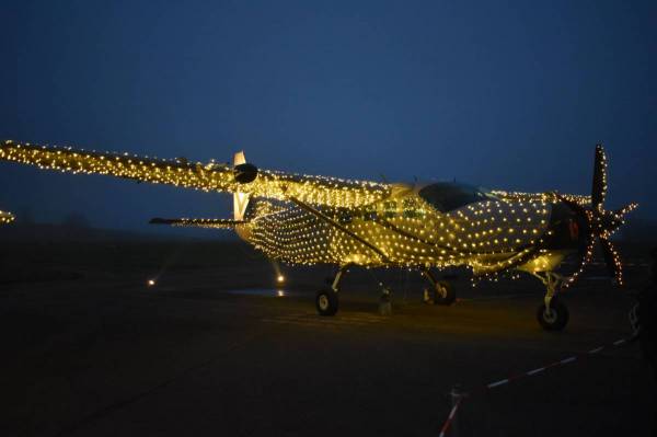 Einmalig in der Region: Christmas Airport macht eine Punktlandung