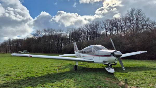 Notlandung von D&auml;nemark auf Siegener Wiese in Oberschelden