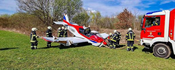 Kleinflugzeug verungl&uuml;ckte bei Landung