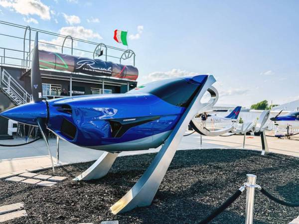 Tecnam hat die neue Einmot &bdquo;Rivale&ldquo; in Oshkosh vorgestellt