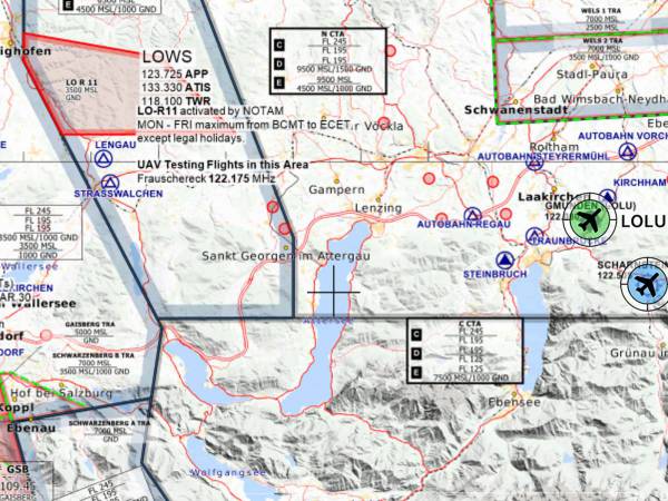 Flugzeug erfolgreich aus dem Attersee geborgen